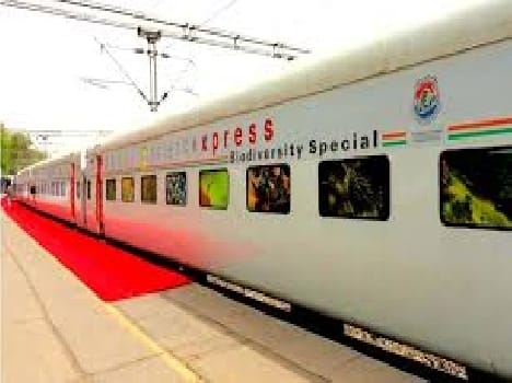 Mahamana express will go via moradabad